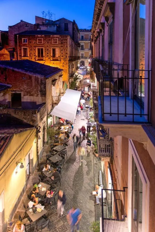 Gasthuis Filhome 44 Catánia Italië